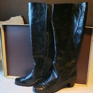 Womens Aerosol Tall Boots,  With Kitten Heel, Wide Calf And Dual Zippers.